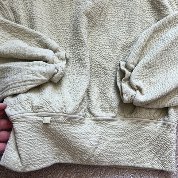 Lululemon Textured Crewneck Pullover Dew Green - Picture 8 of 9